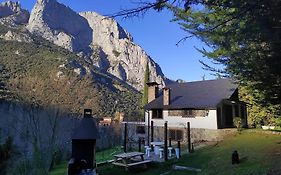 El Chalet de la Poza - Río, barbacoa, Wifi, zona de trabajo, vistas.